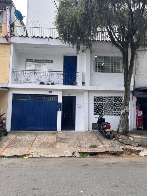 Casa de 4 alcobas en venta en San Francisco, Bucaramanga, 318 m² · foto 22 de 23