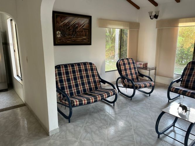 Casa de 5 alcobas en venta en Ricaurte, 245 m² · foto 12 de 20