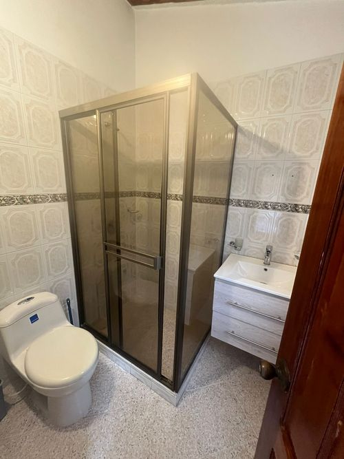 Casa de 5 alcobas en venta en Ricaurte, 245 m² · foto 18 de 20