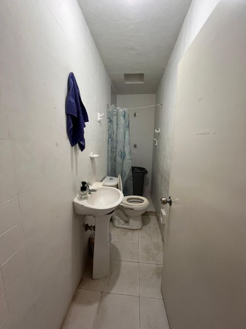 Casa en venta en Cabecera Del Llano, Bucaramanga, 196 m² · foto 9 de 24