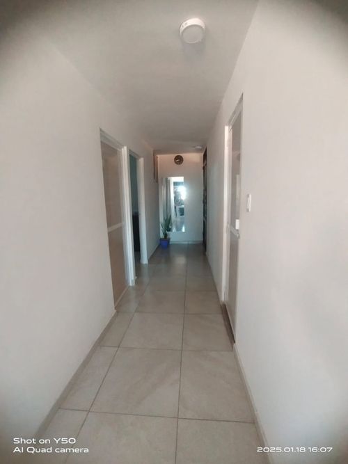 Casa de 7 alcobas en venta en Las Delicias, Cali, 160 m² · foto 8 de 15