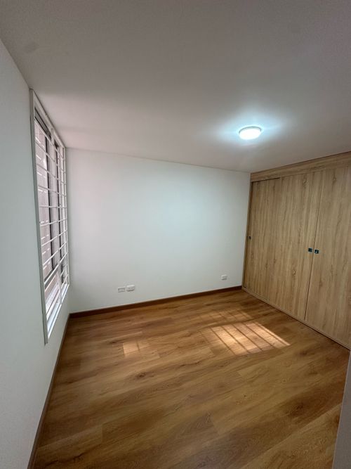 Apartamento de 3 alcobas en arriendo en Danubio Azul, Bogotá, 52 m² · foto 9 de 12