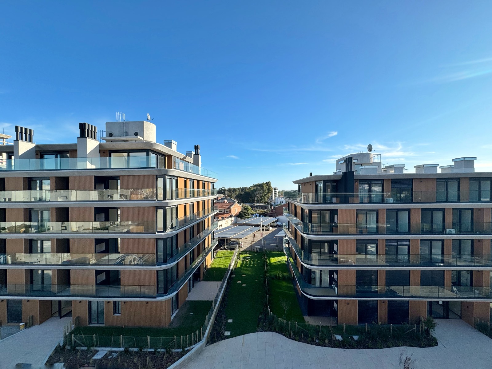Muy lindo apartamento en alquiler, 1 dormitorio. Con cochera. Edificio con Amenities. · Foto 1