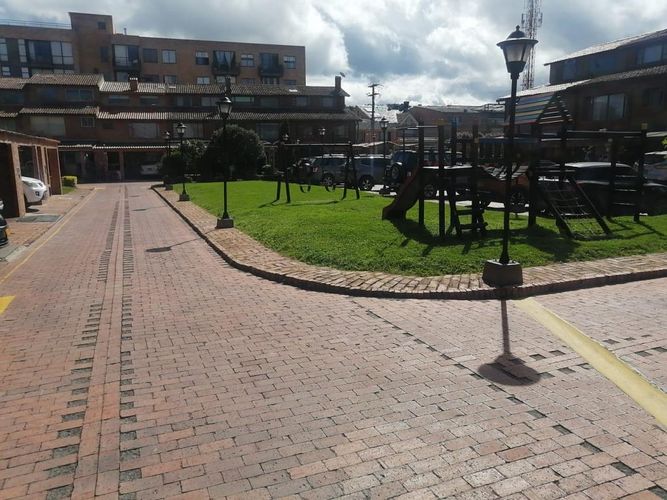 Lote en venta en 20 De Julio Sector Ii, Chía, 88 m² · foto 2 de 5