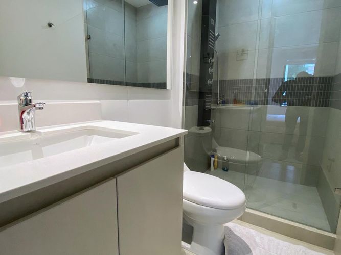 Apartamento de 3 alcobas en arriendo en El Poblado, Medellín, 107 m² · foto 19 de 20