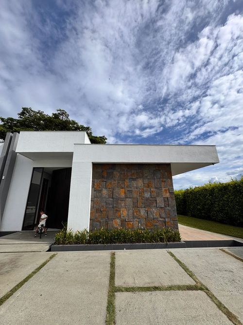 Casa de 4 alcobas en venta en Combia, Pereira, 430 m² · foto 5 de 24