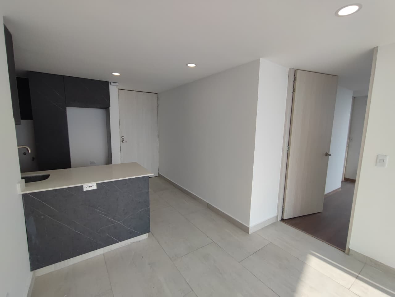 Apartaestudio en venta en Chipre, Manizales · foto 5 de 13