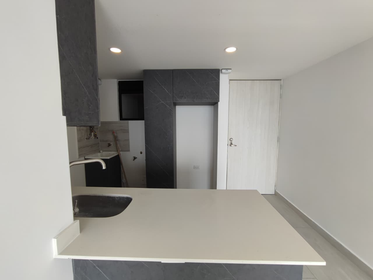 Apartaestudio en venta en Chipre, Manizales · foto 8 de 13