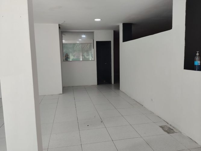Local en arriendo en Altos Del Prado, Barranquilla, 80 m² · foto 2 de 9