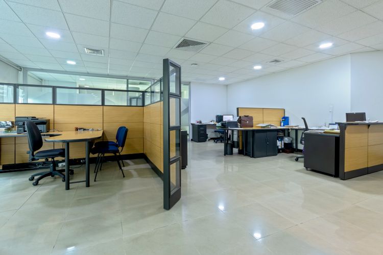 Oficina en venta en Santa Monica, Cali, 117 m² · foto 18 de 23