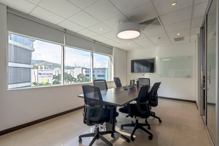 Oficina en venta en Santa Monica, Cali, 117 m² · foto 21 de 23