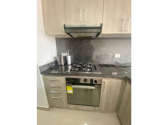 Apartamento de 2 alcobas en venta en Valle Del Lili, Cali, 71 m² · foto 4 de 24