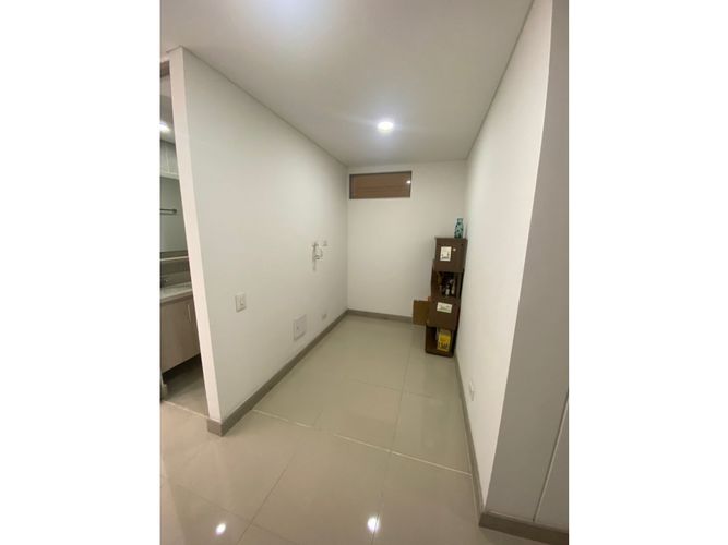 Apartamento de 2 alcobas en venta en Valle Del Lili, Cali, 71 m² · foto 10 de 24