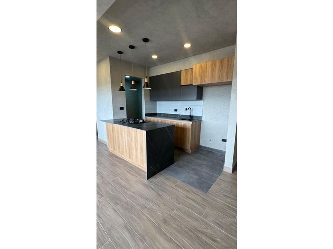 Apartamento de 2 alcobas en venta en Barro Blanco, Rionegro, 69 m² · foto 5 de 9
