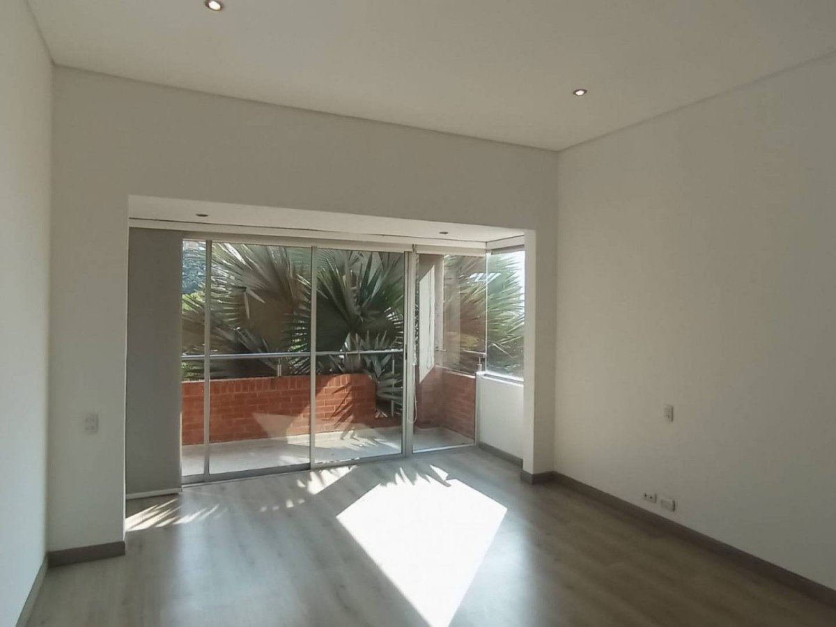 Casa en arriendo en El Poblado, Medellín · foto 13 de 24