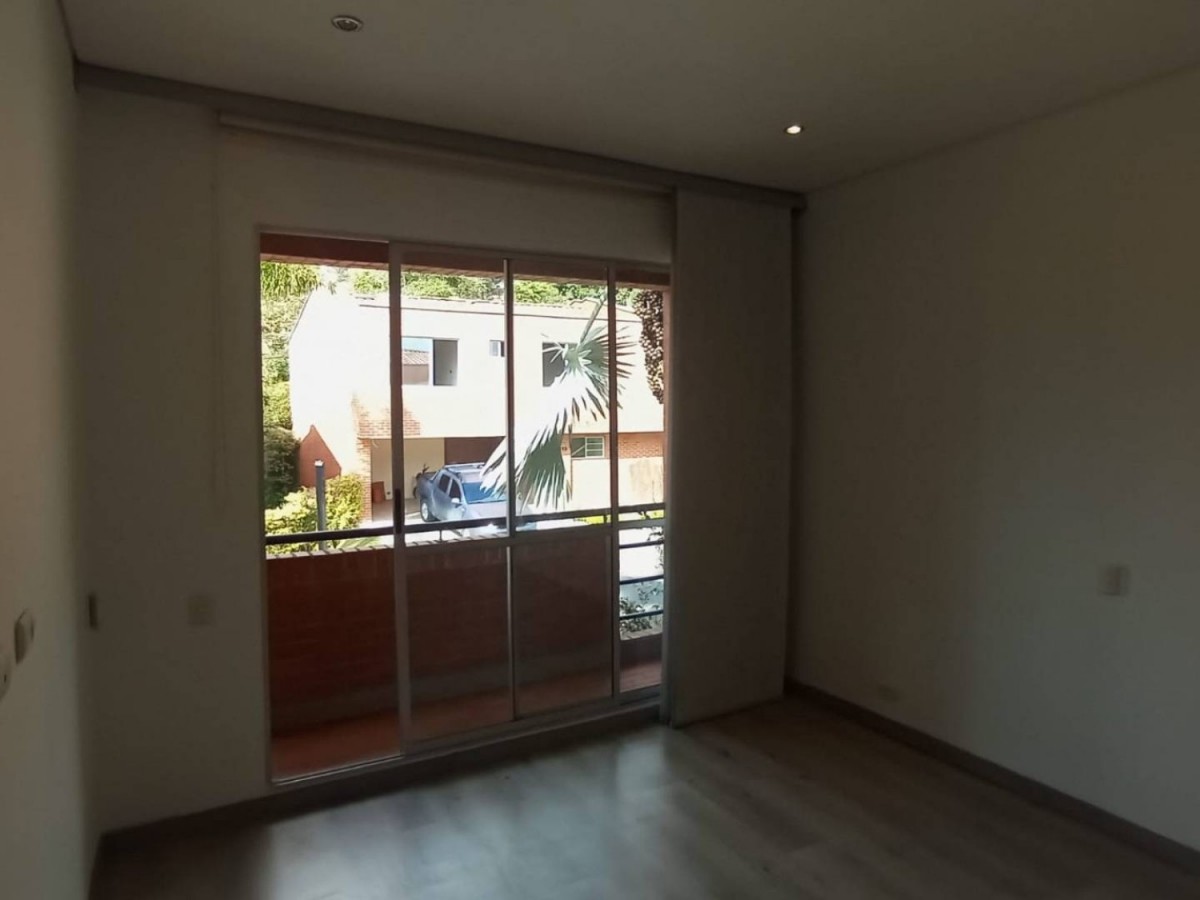 Casa en arriendo en El Poblado, Medellín · foto 16 de 24