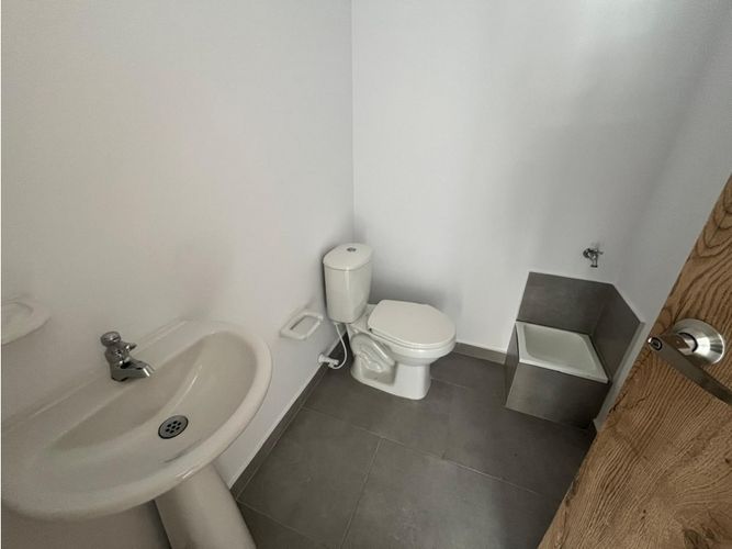Local en venta en Los Horizontes, La Estrella, 76 m² · foto 7 de 16