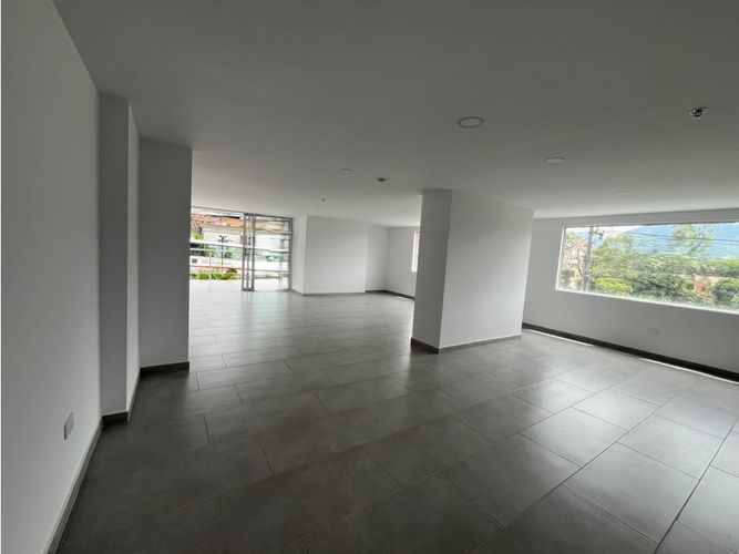 Local en venta en Los Horizontes, La Estrella, 76 m² · foto 10 de 16