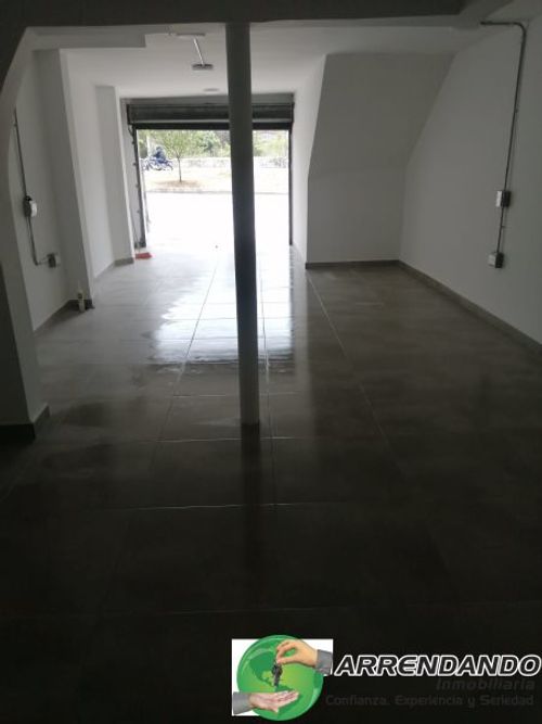 Local en venta en Las Margaritas, Itagüí, 66 m² · foto 3 de 11