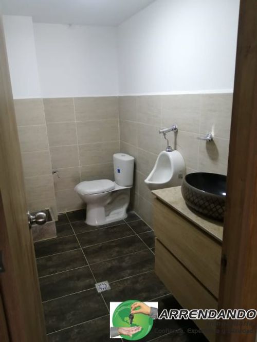 Local en venta en Las Margaritas, Itagüí, 66 m² · foto 6 de 11