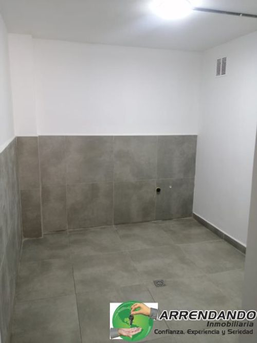 Local en venta en Las Margaritas, Itagüí, 66 m² · foto 7 de 11