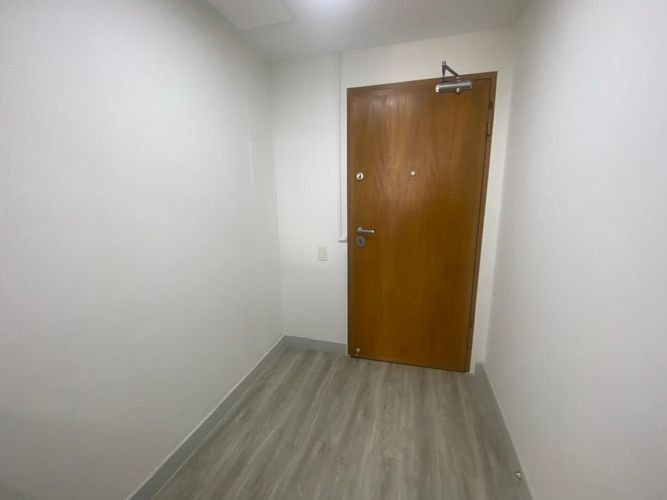 Oficina en arriendo en El Poblado, Medellín, 40 m² · foto 3 de 10