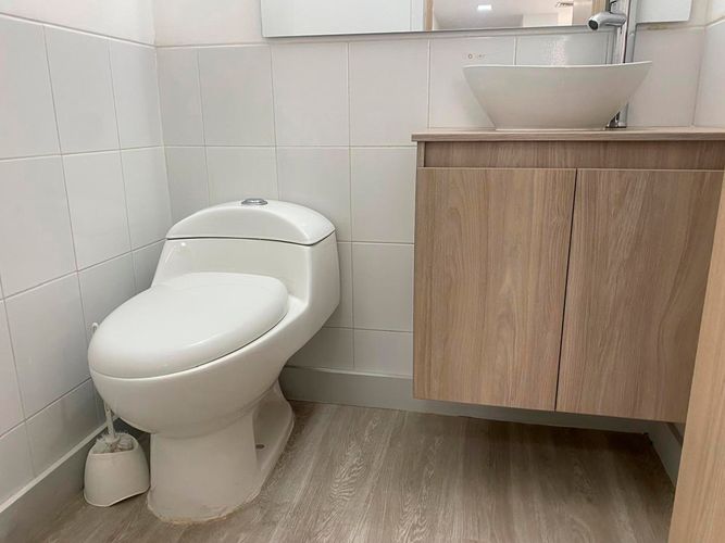 Oficina en arriendo en El Poblado, Medellín, 40 m² · foto 10 de 10