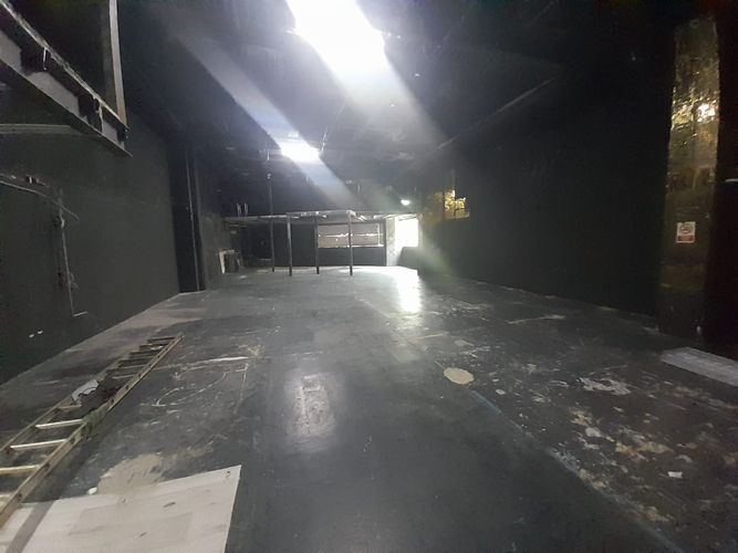 Local en arriendo en El Poblado, Medellín, 330 m² · foto 11 de 16