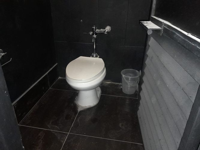 Local en arriendo en El Poblado, Medellín, 330 m² · foto 16 de 16