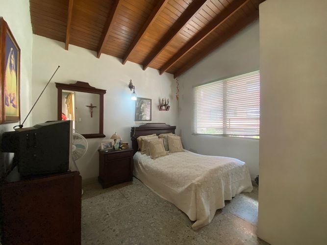 Oficina en venta en San Marcos, Envigado, 156 m² · foto 5 de 9