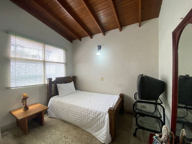 Oficina en venta en San Marcos, Envigado, 156 m² · foto 6 de 9