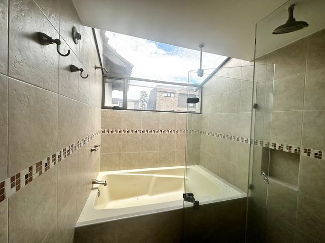 Casa de 3 alcobas en venta en La Estrella, Chía, 205 m² · foto 16 de 24