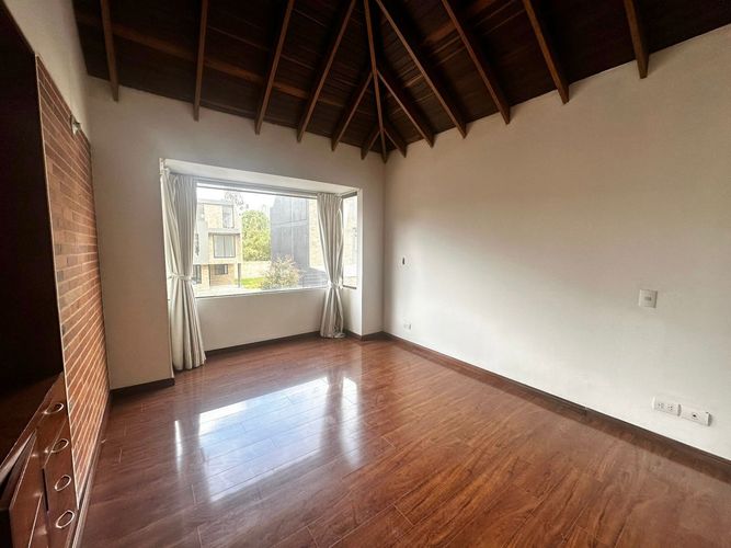 Casa de 3 alcobas en venta en La Estrella, Chía, 205 m² · foto 20 de 24