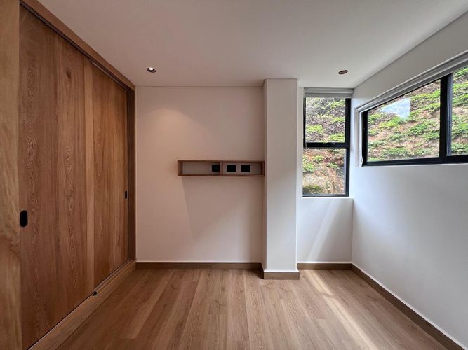 Apartamento de 2 alcobas en arriendo en Santa Catalina, Envigado, 84 m² · foto 4 de 8