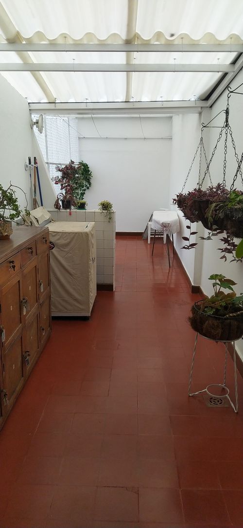 Casa de 5 alcobas en venta en Pontevedra, Bogotá, 250 m² · foto 5 de 17