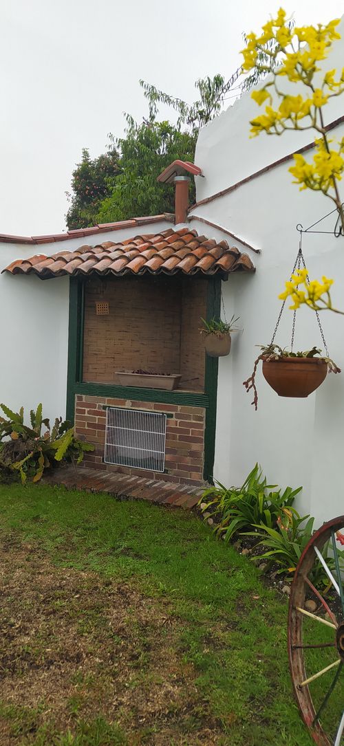 Casa de 5 alcobas en venta en Pontevedra, Bogotá, 250 m² · foto 11 de 17