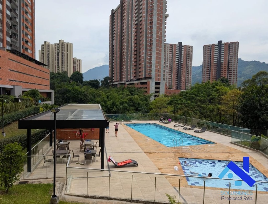 Apartamento en venta en Suramerica, Itagüí · foto 11 de 24