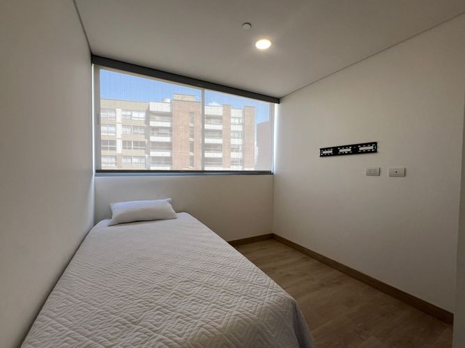 Apartamento de 2 alcobas en arriendo en Cumbres, Envigado, 89 m² · foto 9 de 16