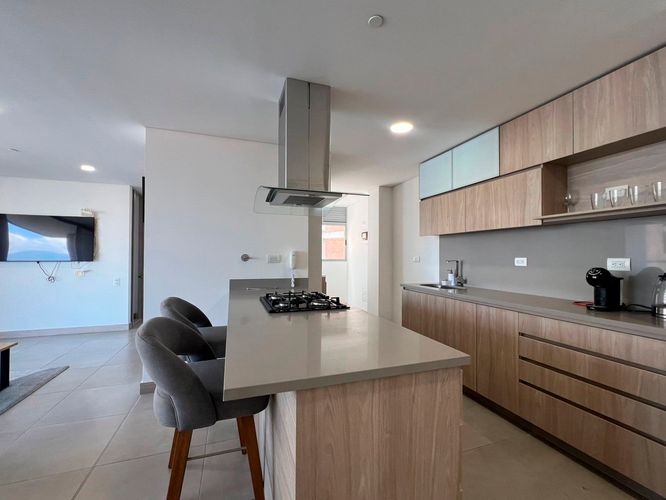 Apartamento de 2 alcobas en arriendo en Cumbres, Envigado, 89 m² · foto 6 de 16