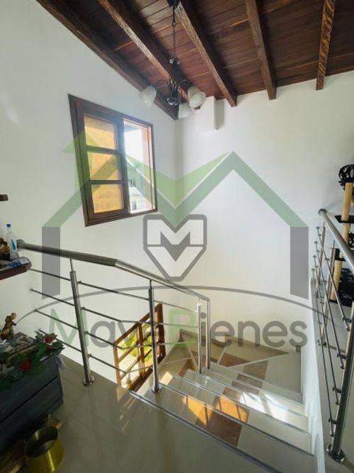 Casa de 5 alcobas en venta en Las Mercedes, Marinilla, 189 m² · foto 13 de 14