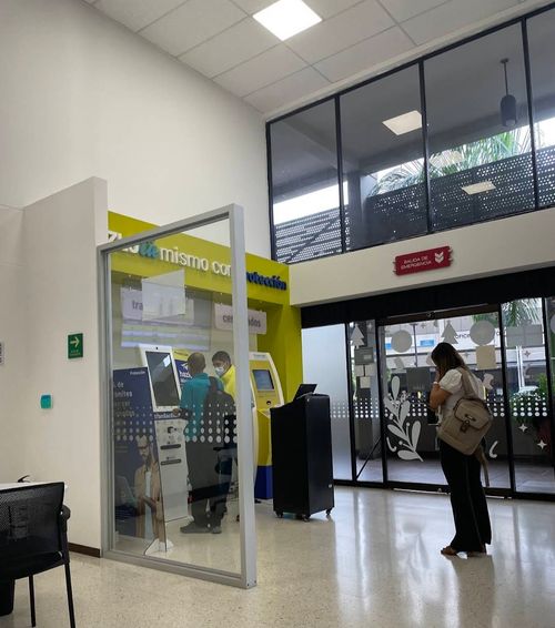 Oficina en venta en Menga, Cali, 422 m² · foto 23 de 24