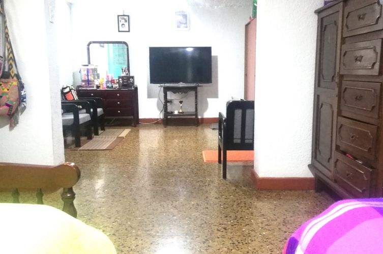 Casa de 4 alcobas en venta en Las Ferias, Bogotá, 188 m² · foto 10 de 24