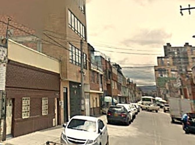Casa de 4 alcobas en venta en Las Ferias, Bogotá, 188 m² · foto 17 de 24