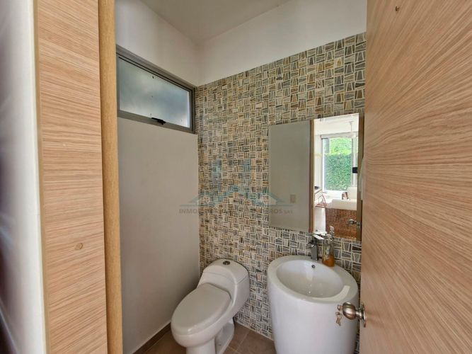 Casa de 4 alcobas en venta en Cn. Casa Loma Campestre, Girardot, 275 m² · foto 24 de 24