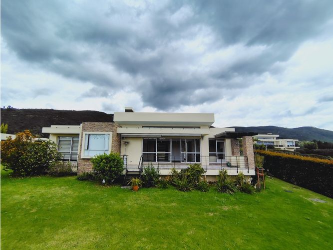 Casa de 4 alcobas en venta en La Violeta, Sopó, 288 m² · foto 6 de 24