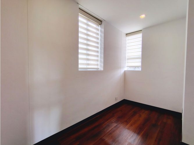 Casa de 4 alcobas en venta en La Violeta, Sopó, 288 m² · foto 17 de 24