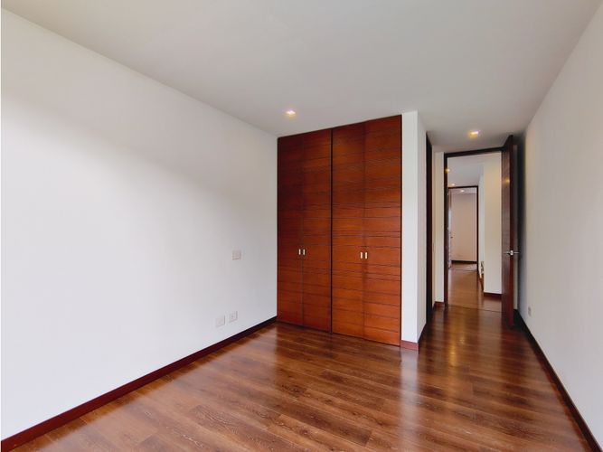 Casa de 4 alcobas en venta en La Violeta, Sopó, 288 m² · foto 19 de 24