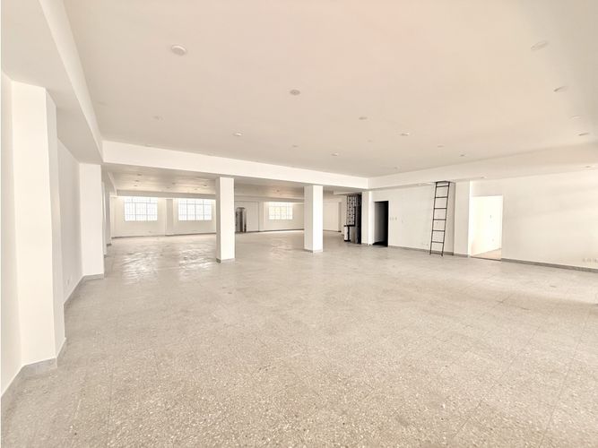 Local en arriendo en Centro, Armenia, 320 m² · foto 3 de 9