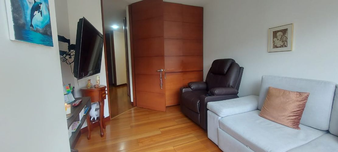 Apartamento de 3 alcobas en venta en Santa Barbara Oriental, Bogotá, 115 m² · foto 18 de 24