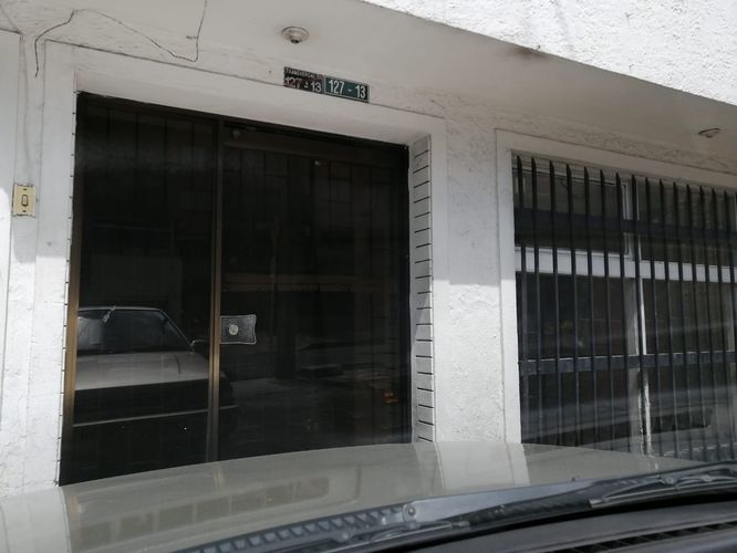 Casa de 4 alcobas en venta en Santa Barbara, Bogotá, 290 m² · foto 4 de 19